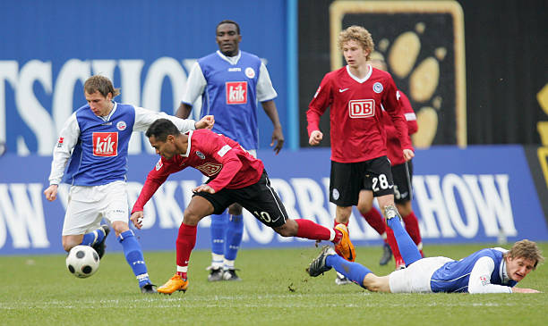 军球迷的激 军球迷的激