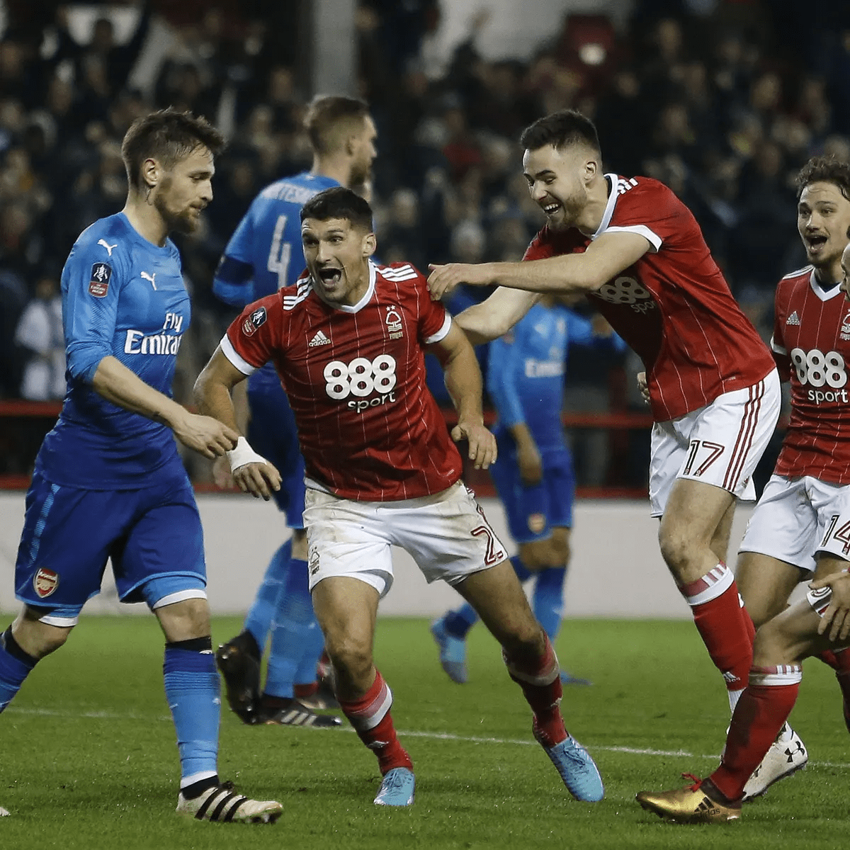 了球队的士 了球队的士