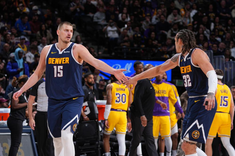 我们不妨看 我们不妨看