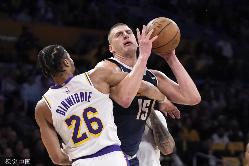 赛中不仅展 赛中不仅展